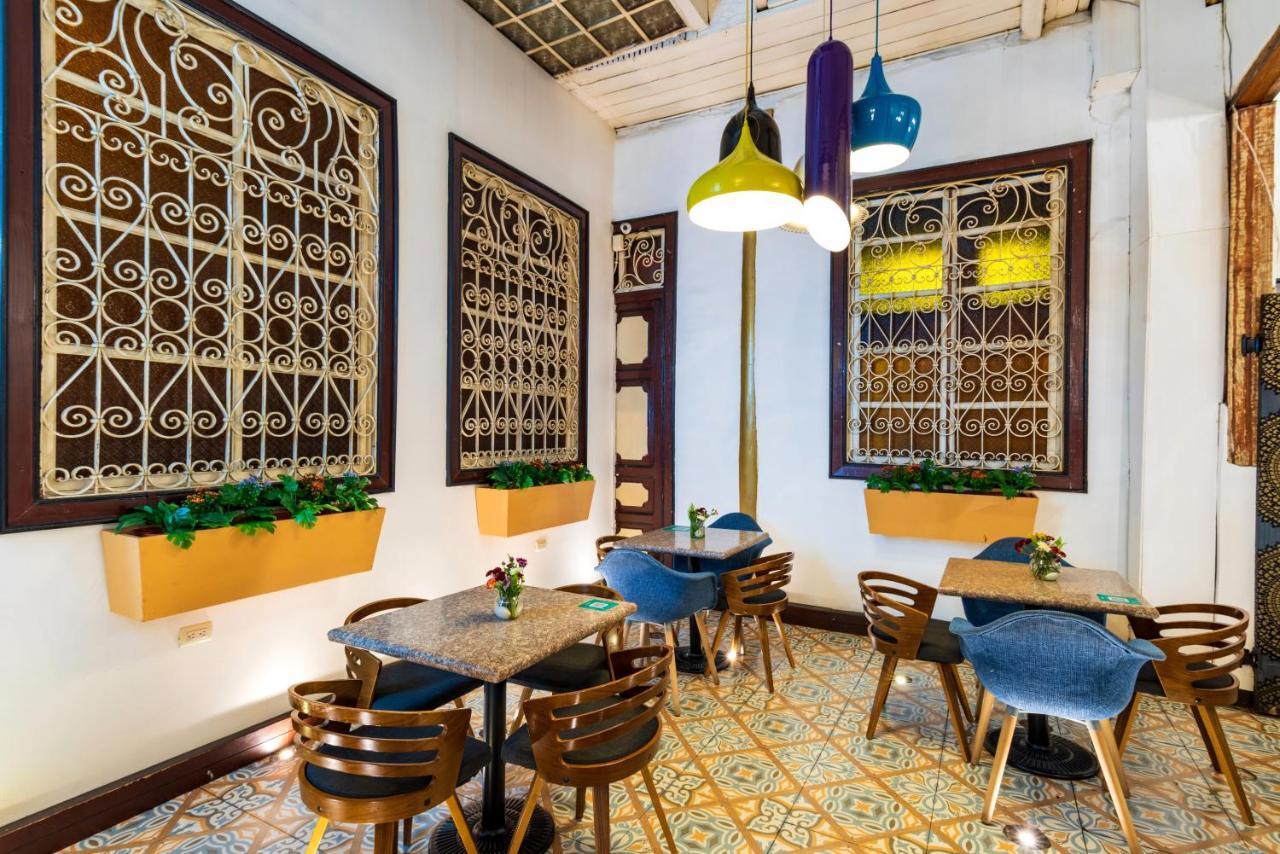Del Parque Hotel & Suites 쿠엔카 외부 사진