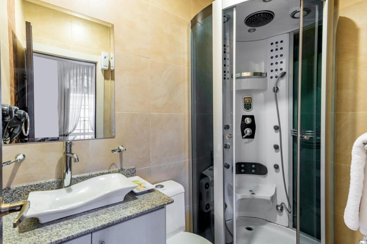 Del Parque Hotel & Suites 쿠엔카 외부 사진